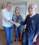 George Bergman , 50 jaar bestuurslid van de hengelsportvereniging Wijhe.